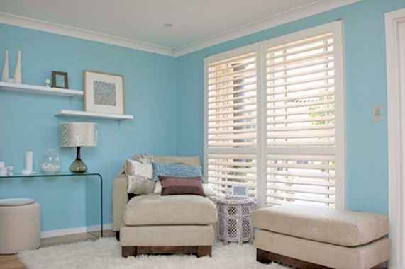 U Blinds, Shutters and Awnings image