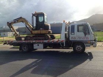 Airlie Towing & Tilt Tray Hire gallery image 2