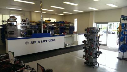 Air & Lift Gear gallery image 22