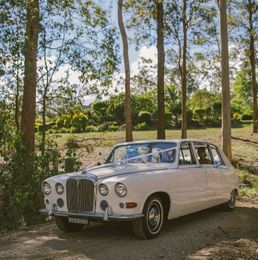 Port Prestige Wedding Cars & Limousines gallery image 17