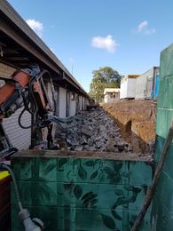 Razor Demolition & Asbestos Removal gallery image 3