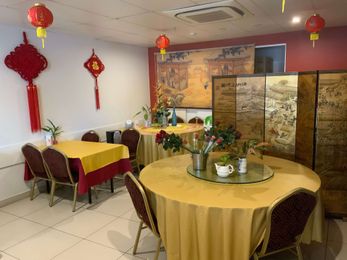 Red Lantern Chinese Restaurant gallery image 1