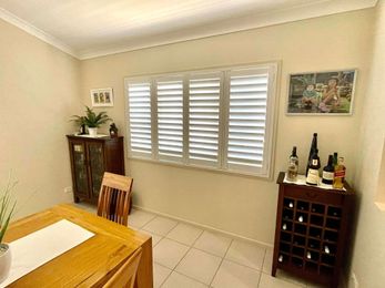 Affordable Screens & Blinds gallery image 1