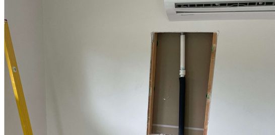 Airconditioning water damage wall frame, plaster & painting repairs.