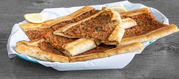 Open Minced Pide