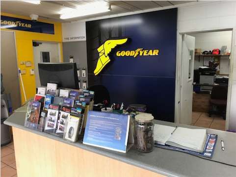 Dore's Goodyear Autocare Tully gallery image 2