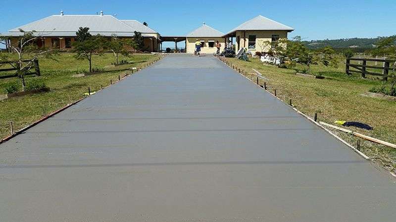 Construction 33 Concreting gallery image 2