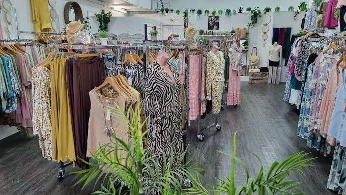 Childers Summer Breeze Fashions gallery image 11