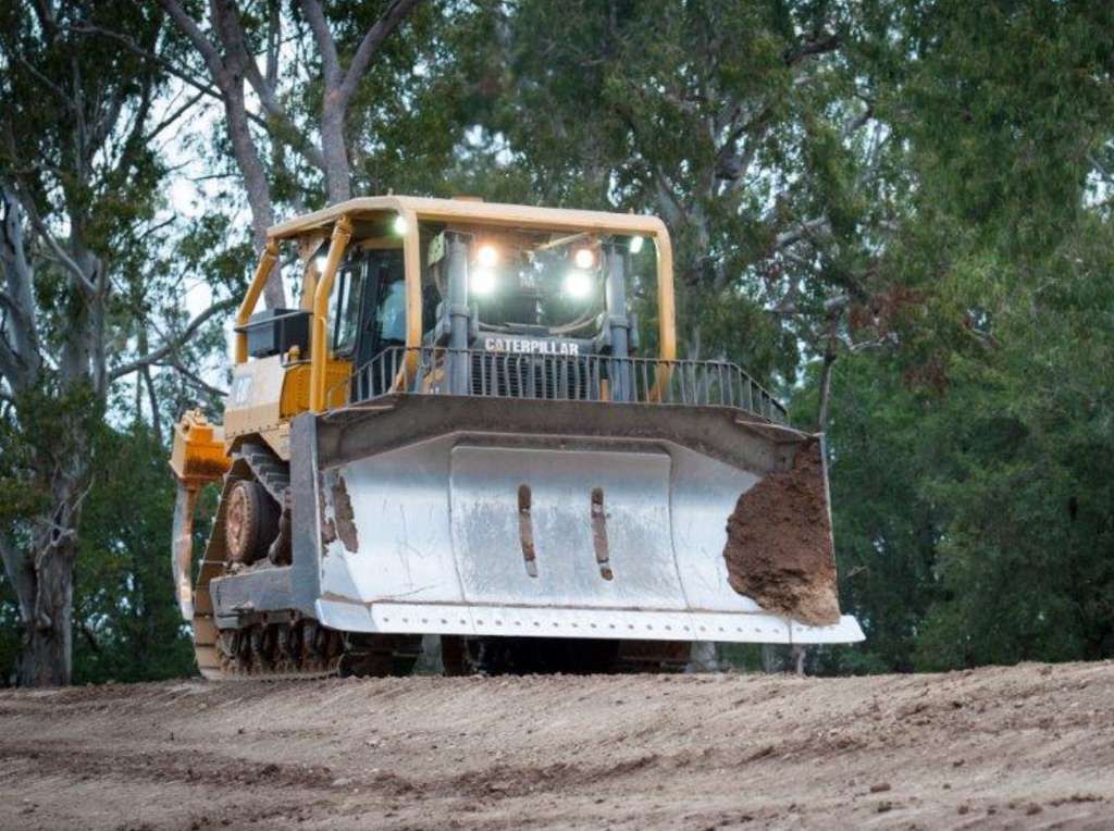 C & L Wilson Earthmoving featured image
