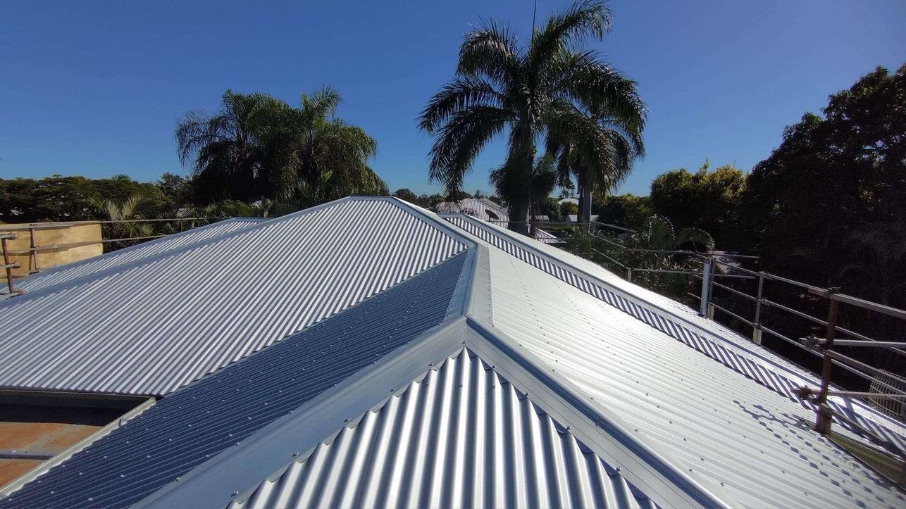 Rhettro Roofing Industry featured image