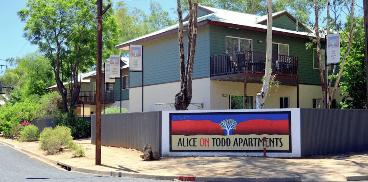 Alice on Todd–Tourist Apartments featured image