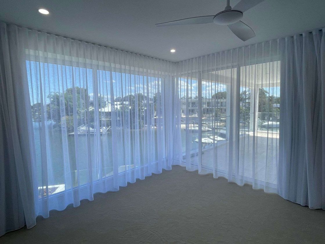 Rivage Curtains & Blinds gallery image 2