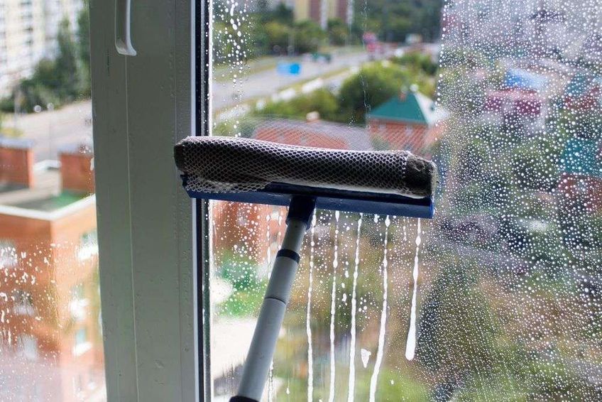 Port's Professional Window Cleaning gallery image 1